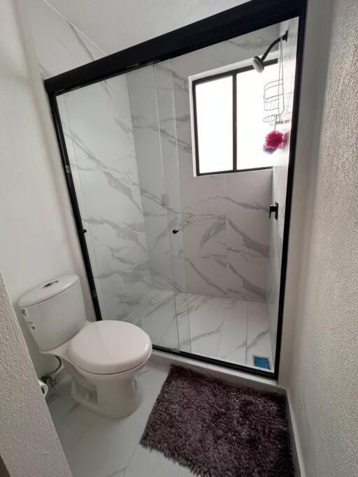 Willa Casa Queretaro Facturamos Miranda Zewnętrze zdjęcie